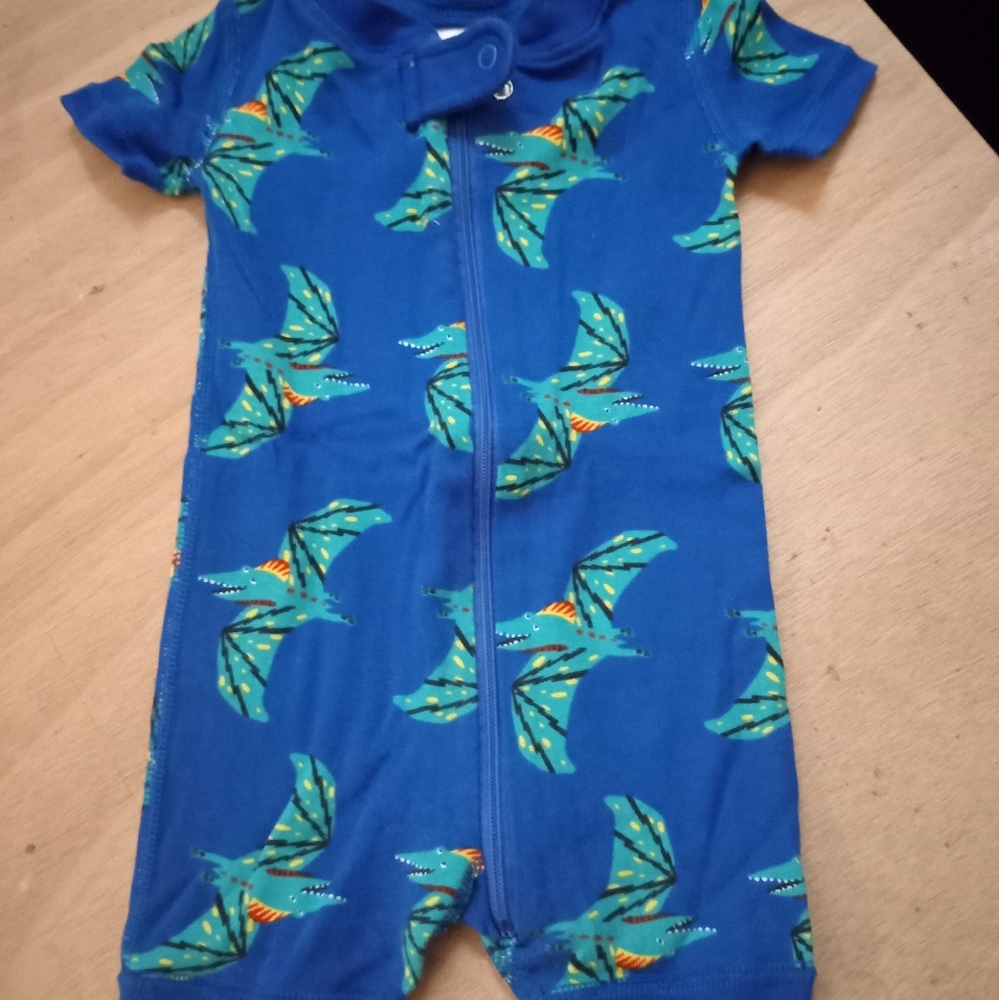 NWOT 0-3m Hanna Andersson Blue with Dinos Onesie 100% Organic Cotton